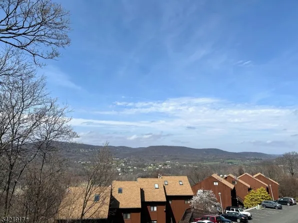 5 Eagles Nest Dr BLDG 5 #5, Vernon Twp., NJ 07462