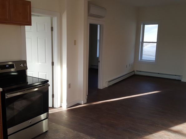 178 Main St #1R
