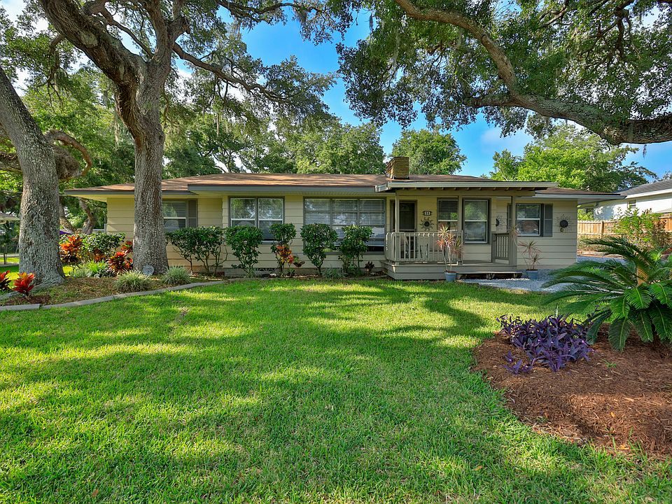 1st image of 36 Riverview Dr