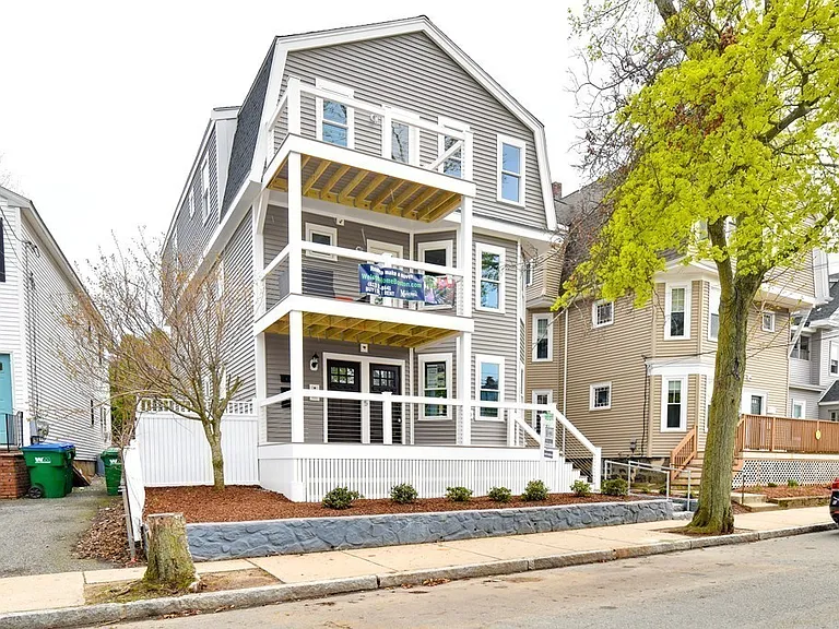 5 Irving St #2 — Photo 16