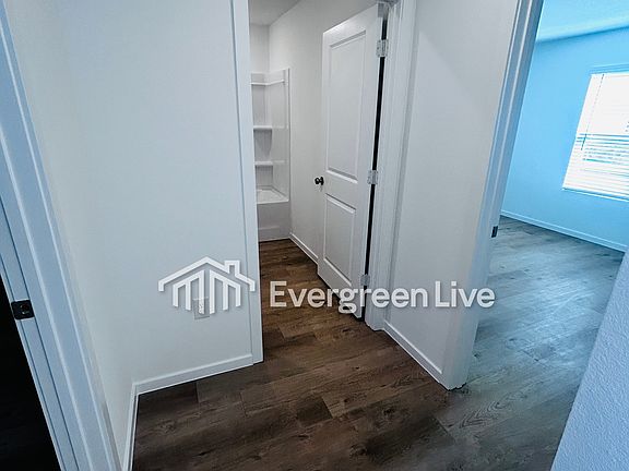 3rd image of 10305 Buffalo St
