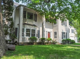 10794 Cedar Bnd, Minnetonka, MN 55305