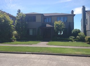 2563 Crestmont Pl W, Seattle, WA 98199