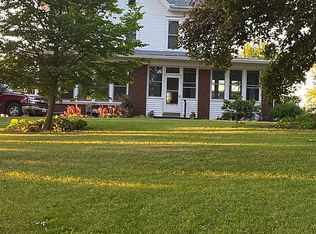 956 192nd Ave, Monmouth, IL 61462