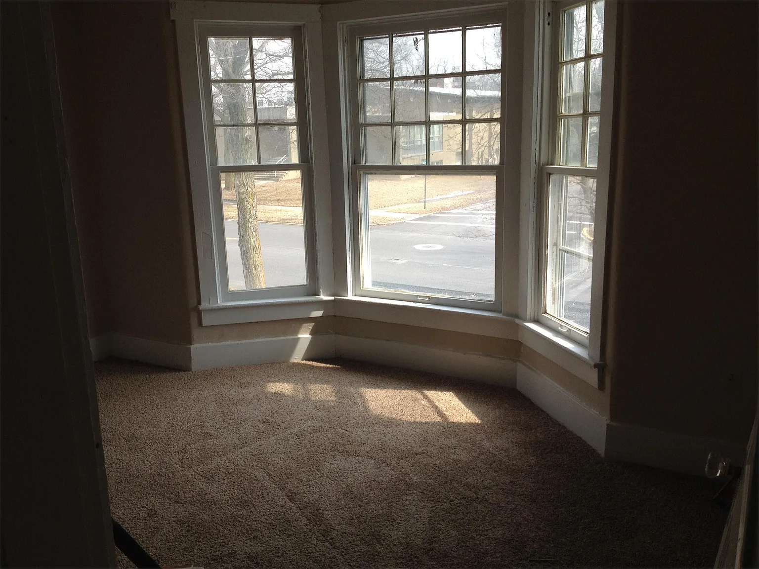 609 N Main St #B photo 1