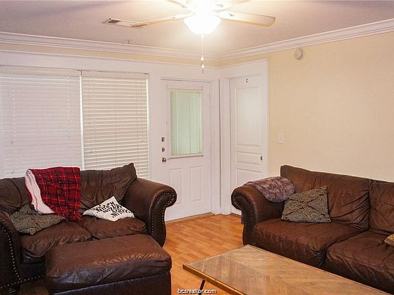 5th image of 1725 Harvey Mitchell Pkwy S APT 2223