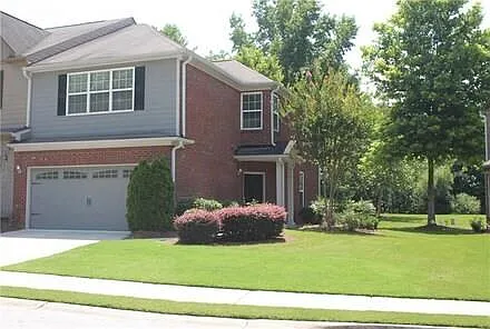 3 bed, 2.5 bath, 1796 sqft, $2,200 — Photo 2