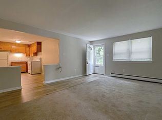 204 Old York Rd APT 6, New Cumberland, PA 17070