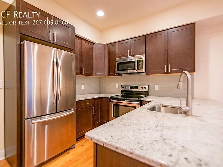 1242-48 Point Breeze Ave #202 — Photo 3