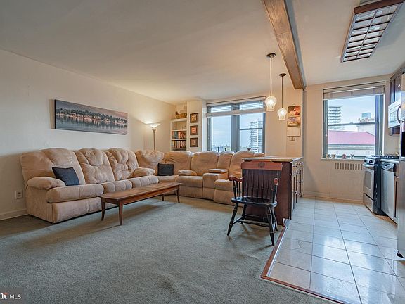 3rd image of 2601 Pennsylvania Ave APT 553