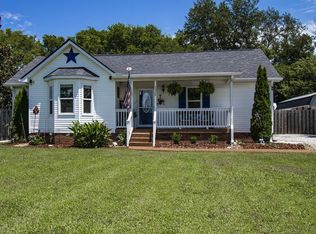 3928 Hearthstone Dr, Chapel Hill, TN 37034