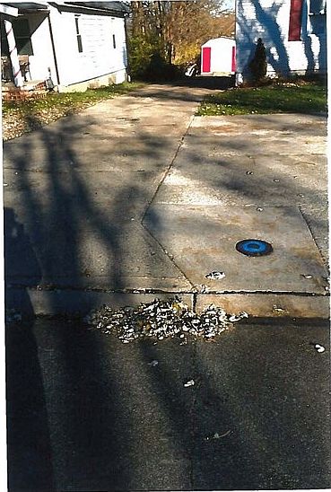 2nd image of 4 Tee St
