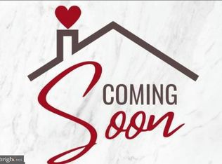 7 Yogi Bear Blvd, Falling Waters, WV 25419