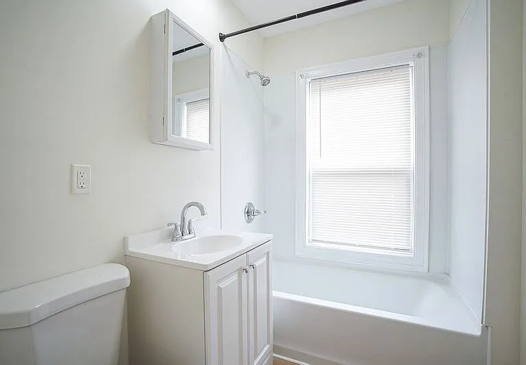 87 Quincy St #2R — Photo 6