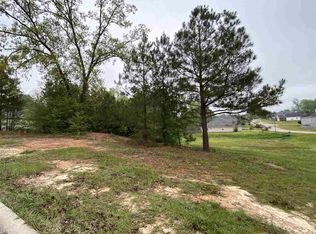 206 McVey Trl, Centerville, GA 31028