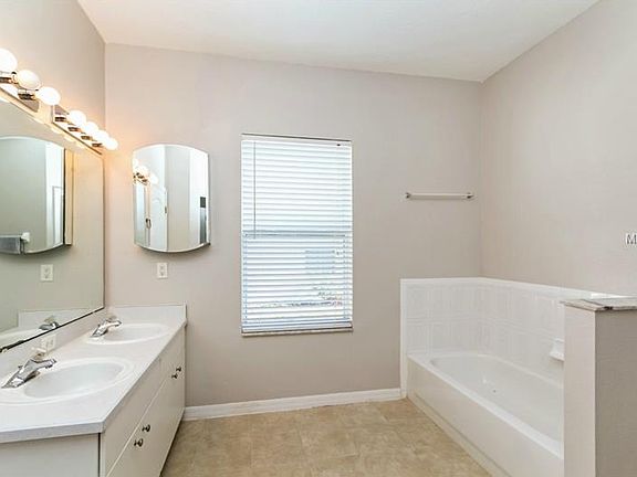 5th image of 2645 Monaco Cove Cir