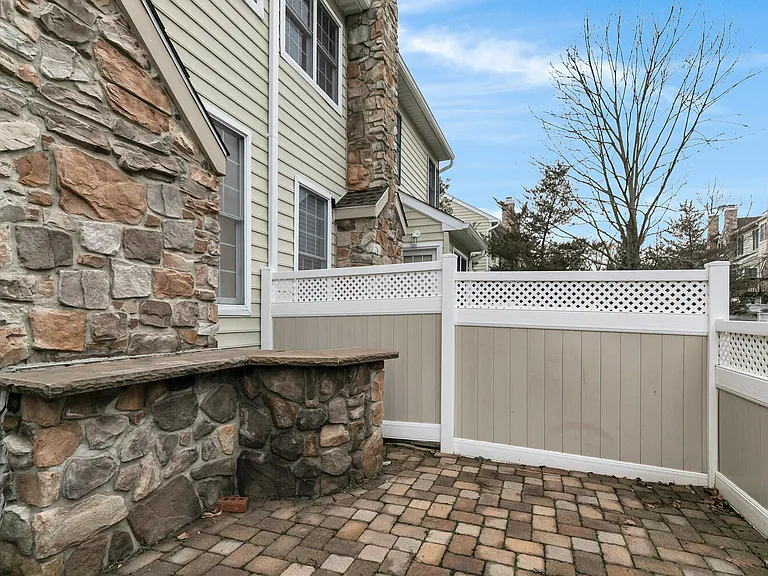 7 Patriot Hill Dr — Photo 44