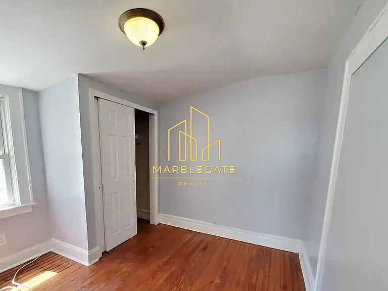 182 Dewey St #22 — Photo 3