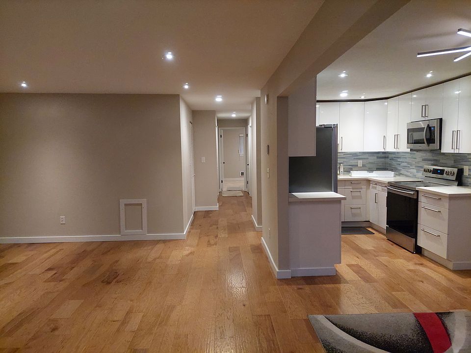 1st image of 7320 E Green Lake Dr N APT 302