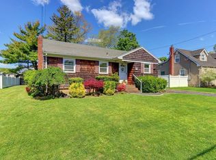 69 Joludow Dr, Massapequa Park, NY 11762