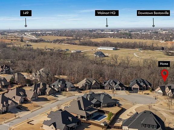 2nd image of 4002 NE Miner Ct