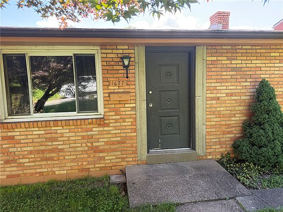 4th image of 1677 Dunluce Dr