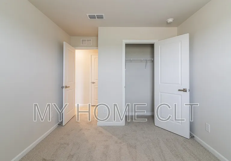 6067 Bridle Creek Dr #1 — Photo 24