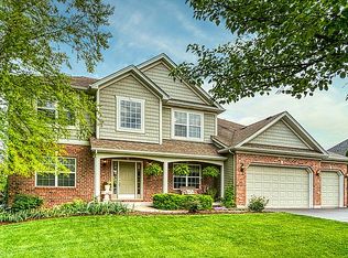 1332 Deerpath Dr, Yorkville, IL 60560