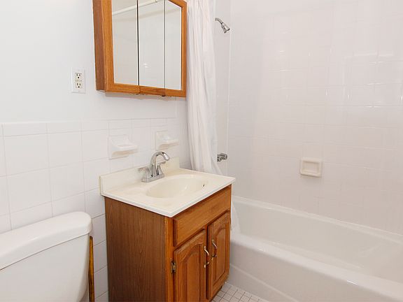 5th image of 29-05 21st Ave #2E