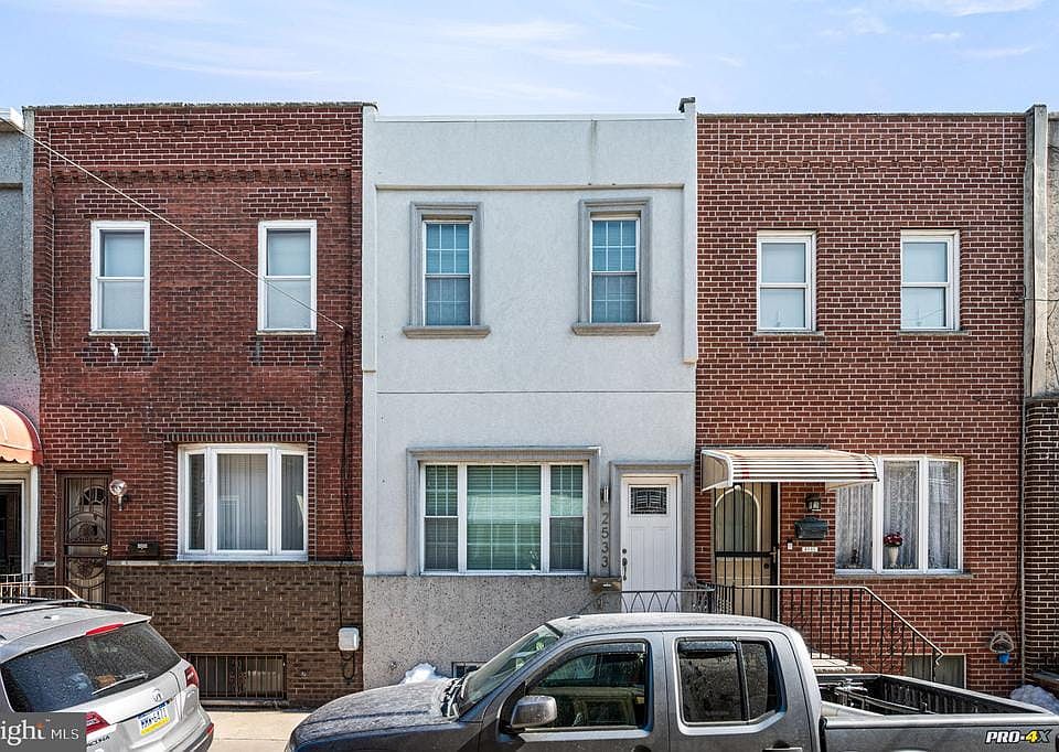 1st image of 2533 S Rosewood St