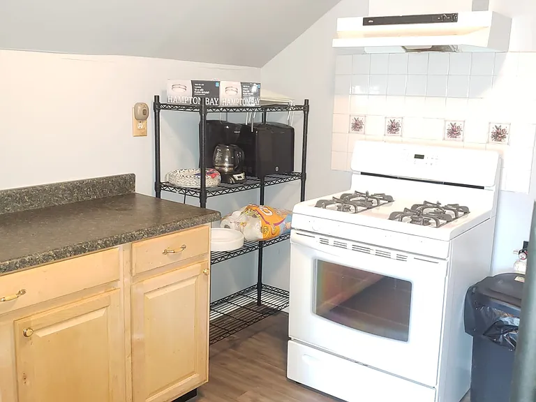 258 Van Nostrand Ave #2 — Photo 3