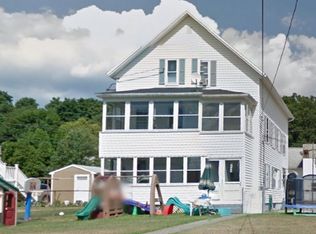 23 Pleasant St FLOOR 1, West Warwick, RI 02893