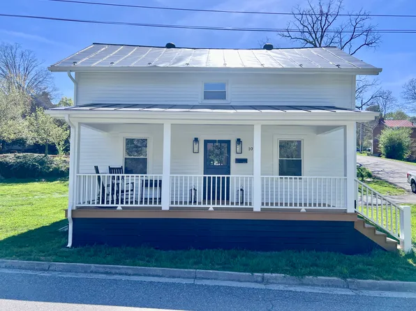 107 Varner Ln #B, Lexington, VA 24450