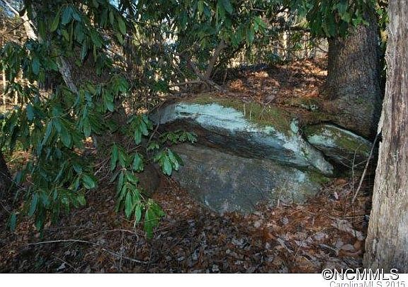 5th image of 23 Stoneway Dr