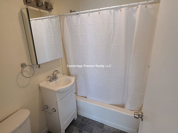 5th image of 11 Pine St #3