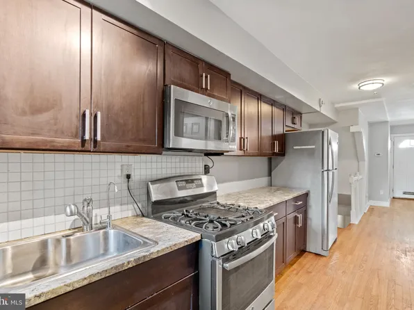 1731 Holbrook St NE, Washington, DC 20002