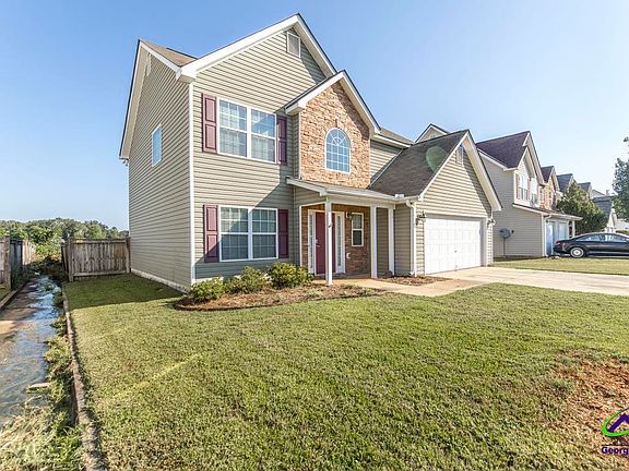 3rd image of 307 Timberwind Dr