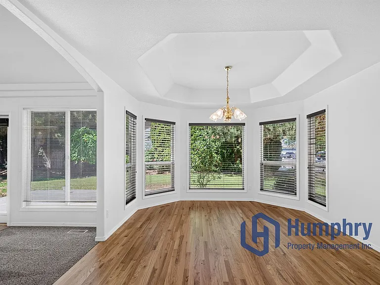 1948 E Cypress Point Dr — Photo 14