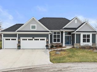 1916 Hackney Ct, Racine, WI 53406