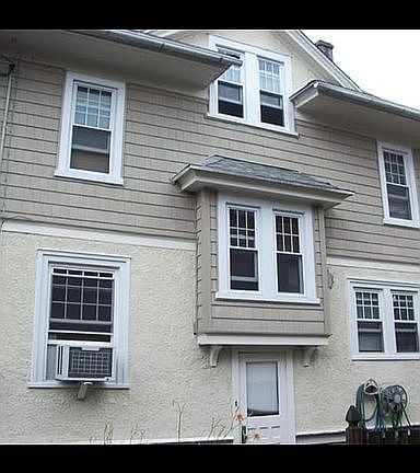 4th image of 30 W Wilmot Ave