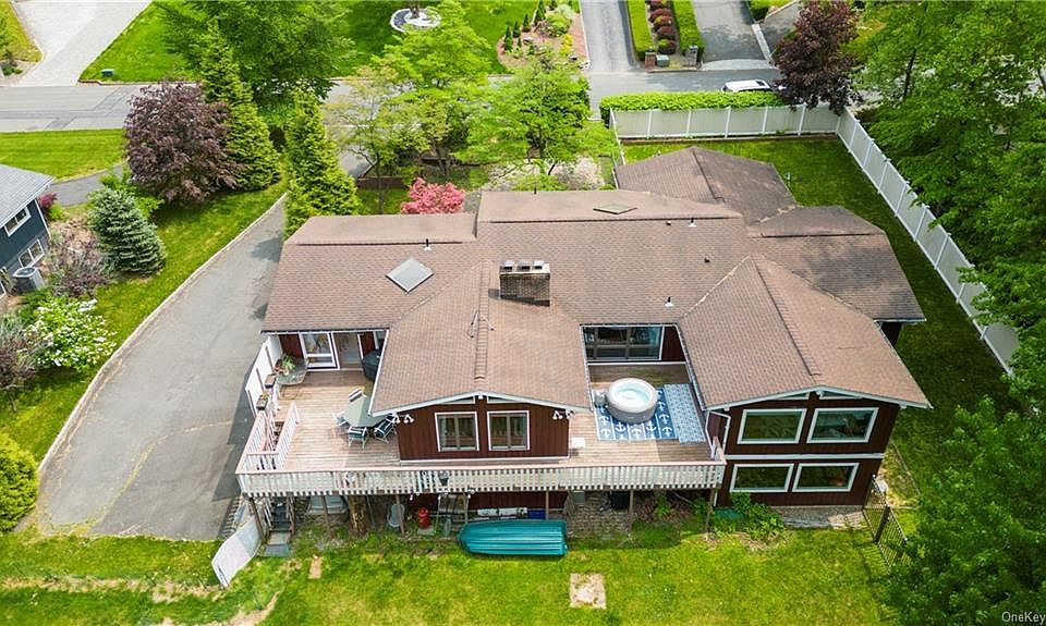 28 Woodhaven Drive, New City, NY 10956 Zillow