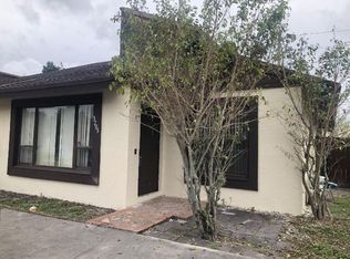 3795 Mil Stream Ct, Greenacres, FL 33463