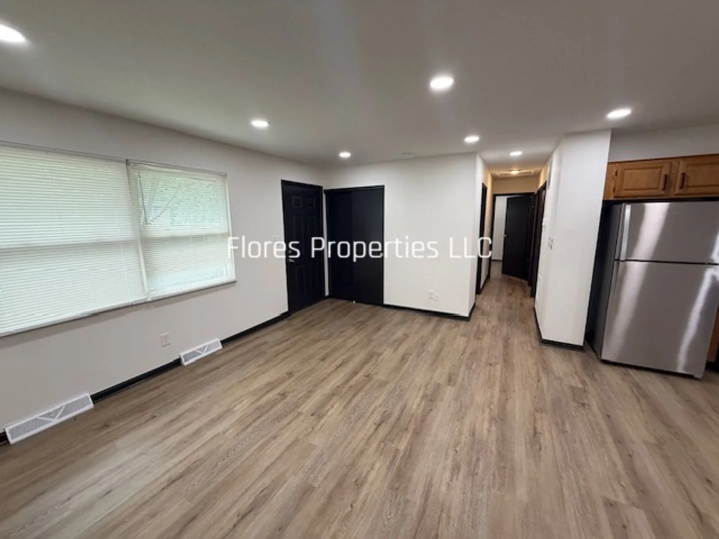 Cozy & Convenient: Charming 4BR/2.5BA Home in Columbus — Photo 4