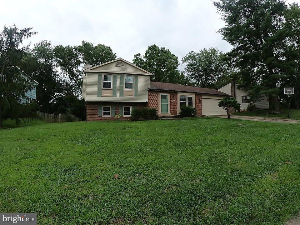 1st image of 1619 Nathan Ln