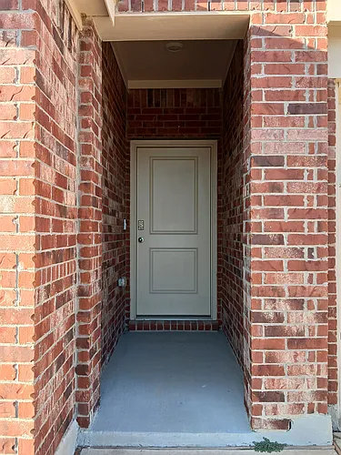 308 Samuel St Photo 1