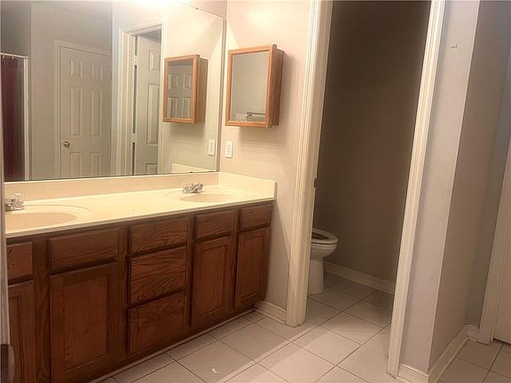 4th image of 1113 Joy Dr