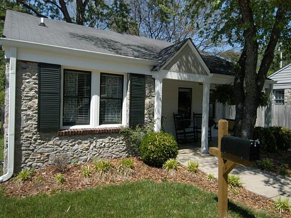 4th image of 402 Boyd Mill Ave