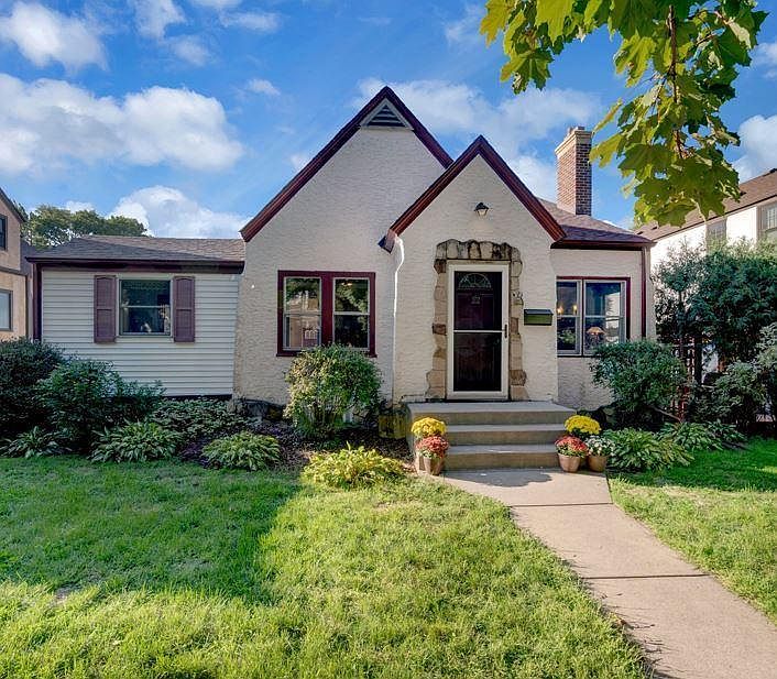 2112 Juno Ave, Saint Paul, MN 55116 Zillow