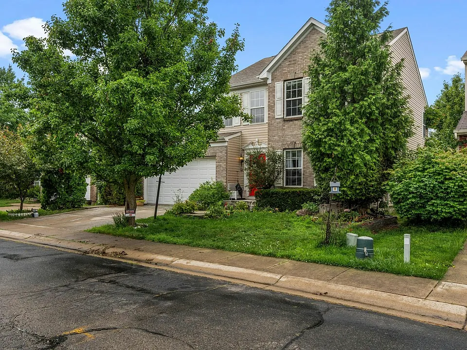 3510 King Edward Way