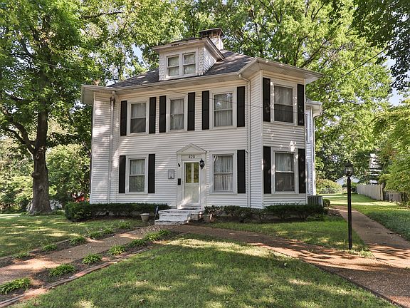 2nd image of 429 Wesley Ave